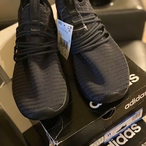 Adidas brand new authentic mens sneakers